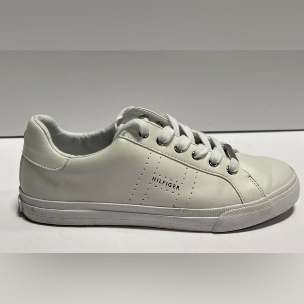Tommy Hilfiger Womens Lilita Sneaker White Size 8.5 M